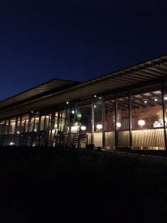 �L���~���[�W�A���̃J�t�F�B