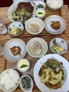 �߂��Ń����`���ċA��B